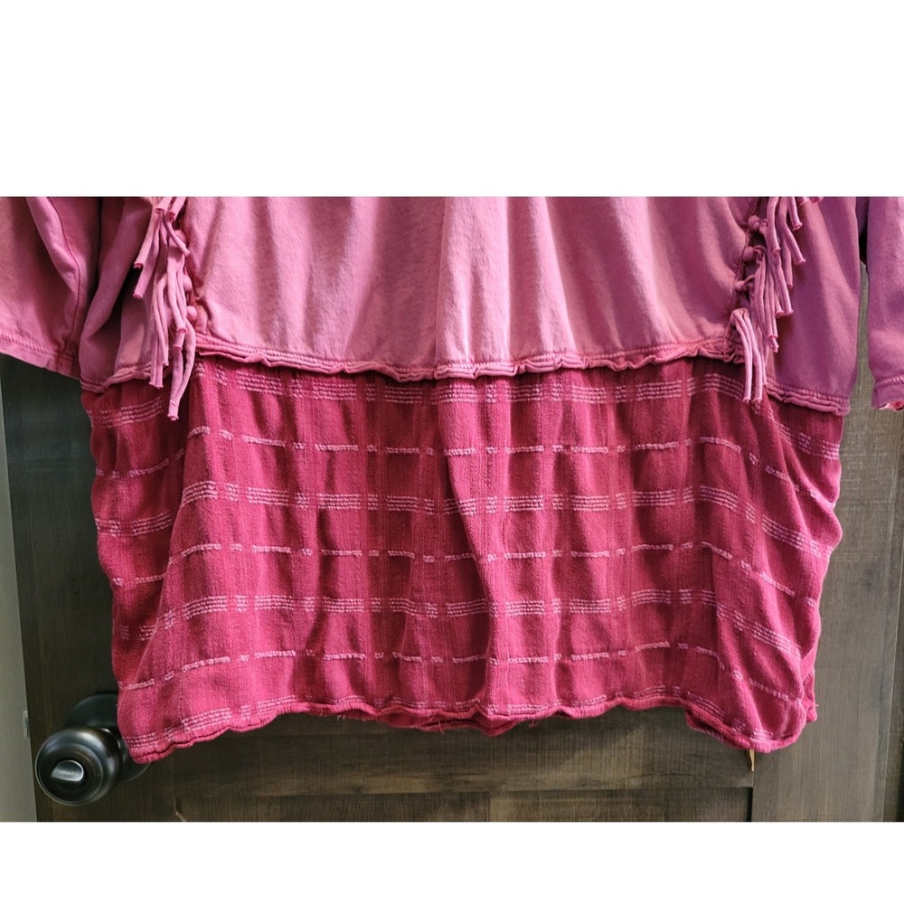 Free People Mixed Media Fringe V-Neck‎ Top Pink Burgundy Boho XS - Picture 4 of 14